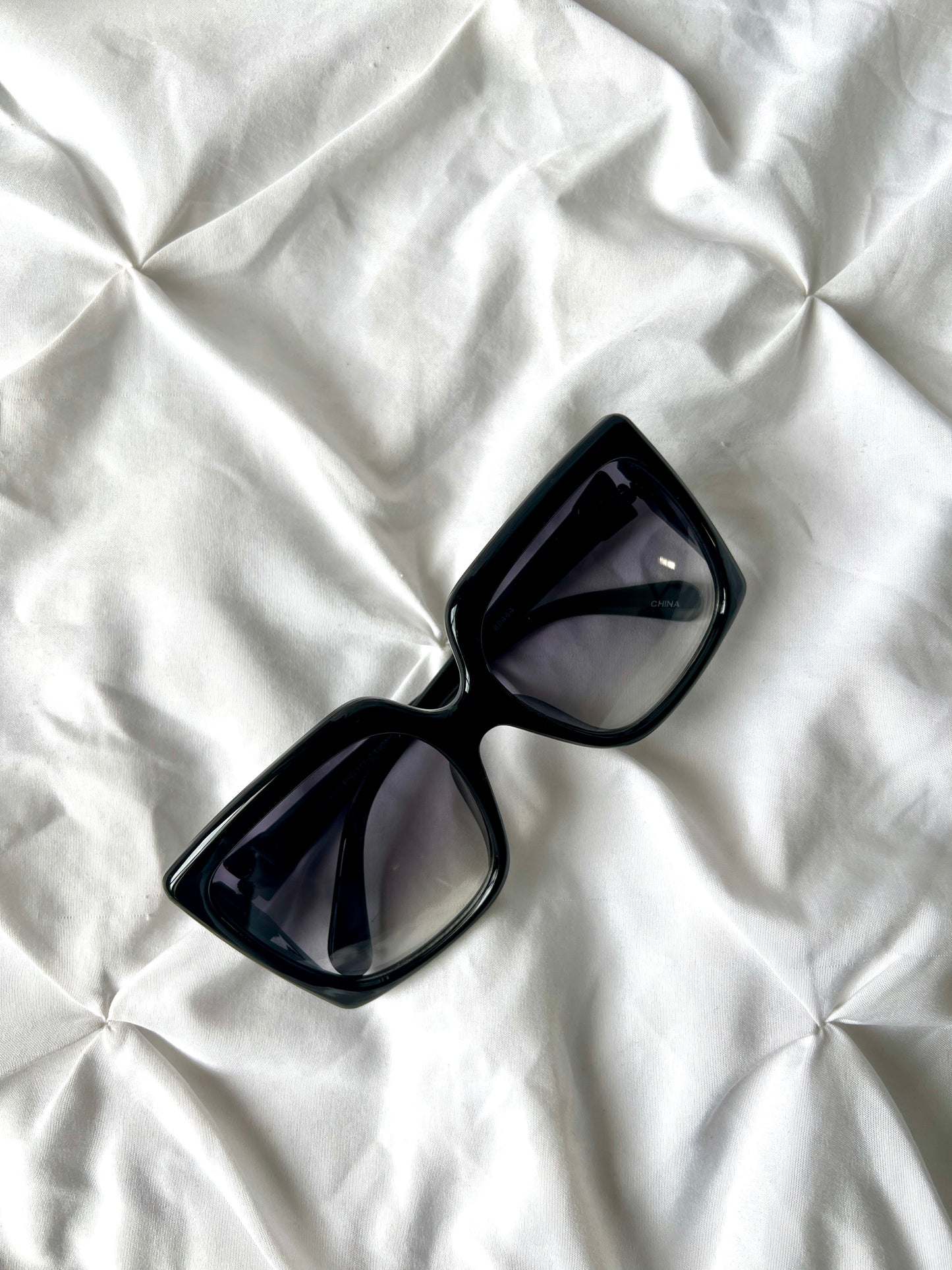 Oversized Gradient Sunglasses