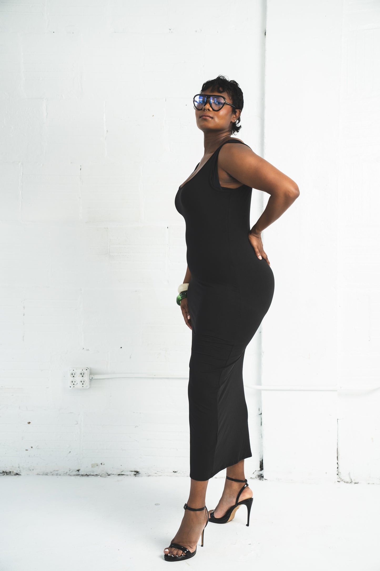 Scoop Neck Sleeveless Maxi Dress