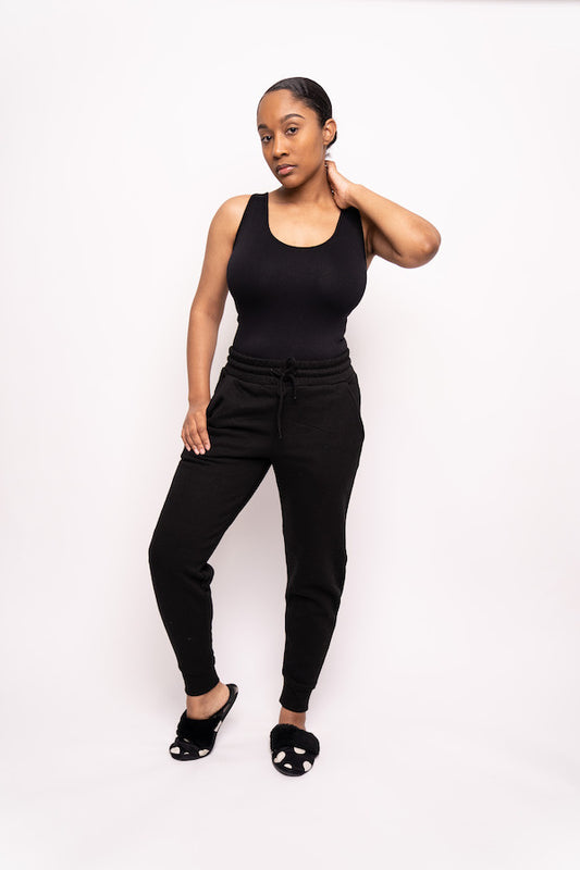 Tank Top and Jogging Pant Two-Piece Set (Black)