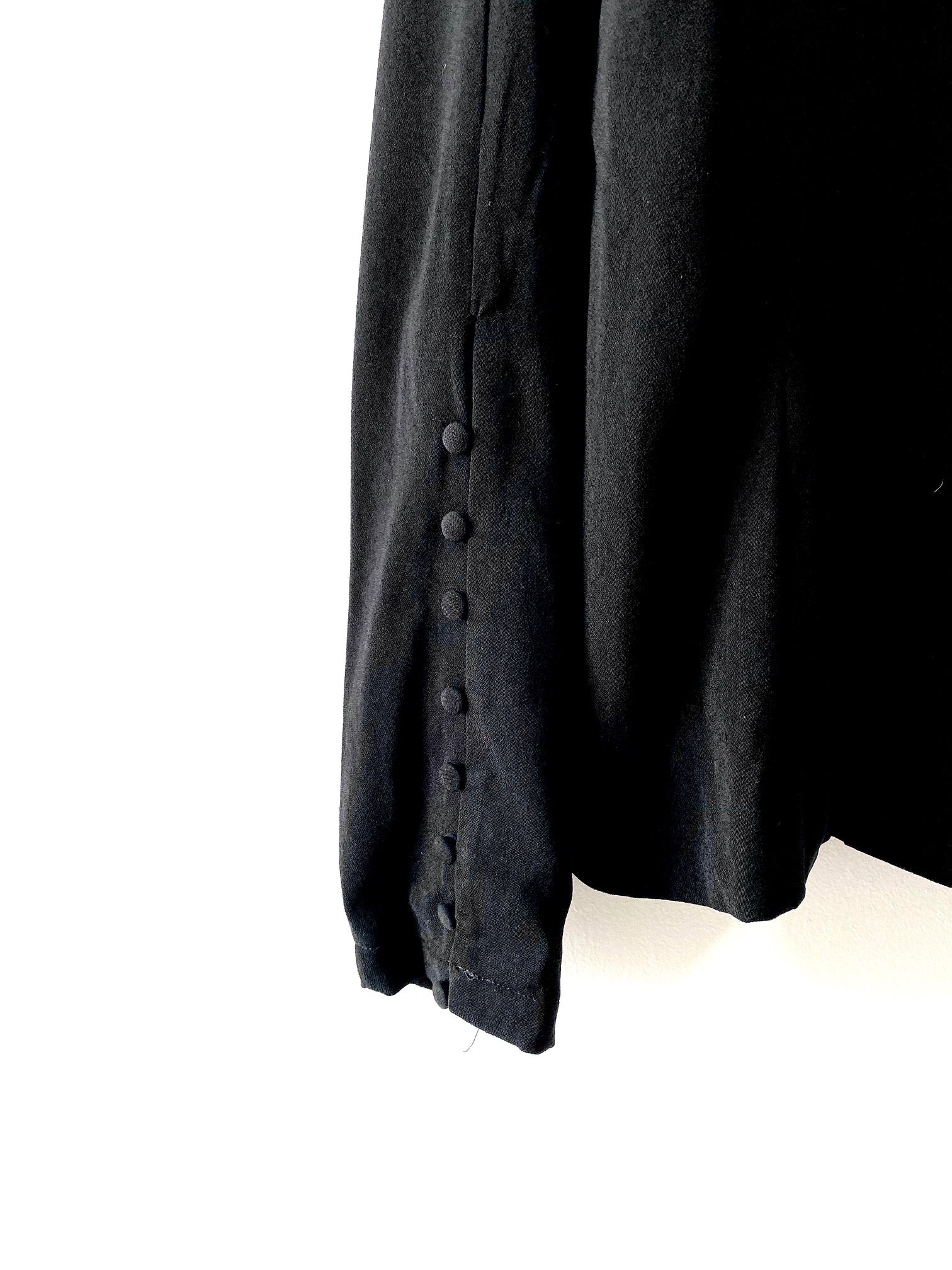 close up of sleeve on Going-Out black Blazer